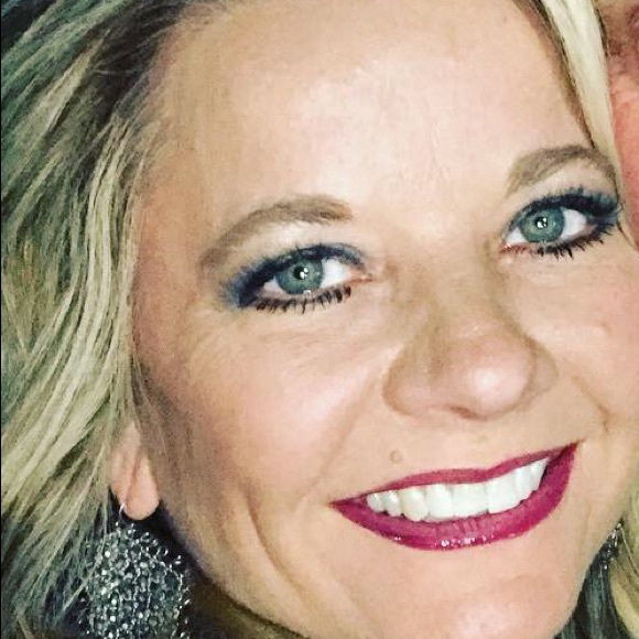 Meet your Posher, Leigh ann - Picture 1 of 1